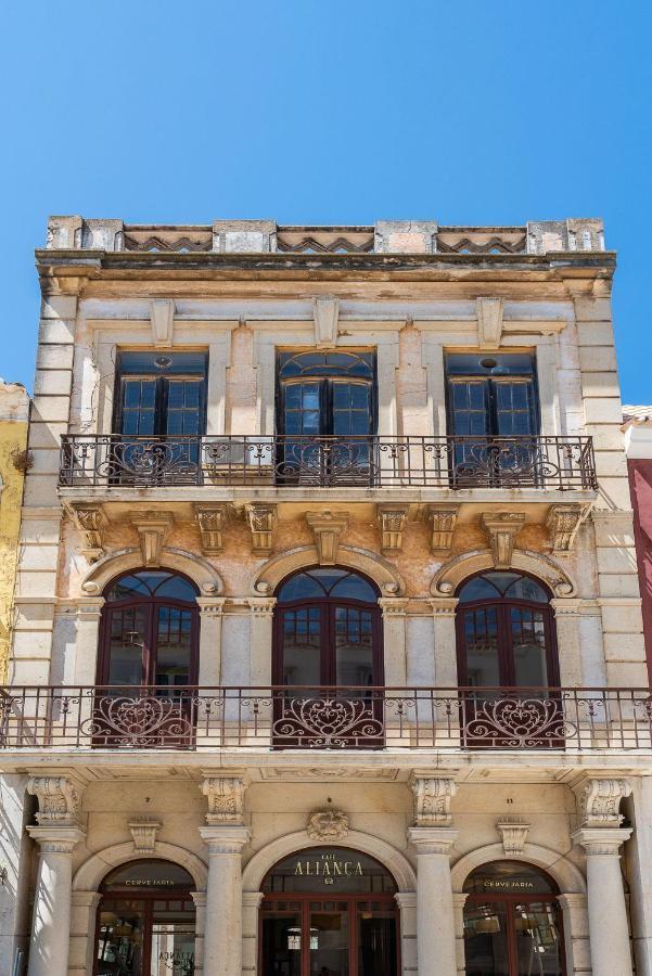 Privilege Apartment Alianca Da Silva In The Heart Of Faro Luaran gambar