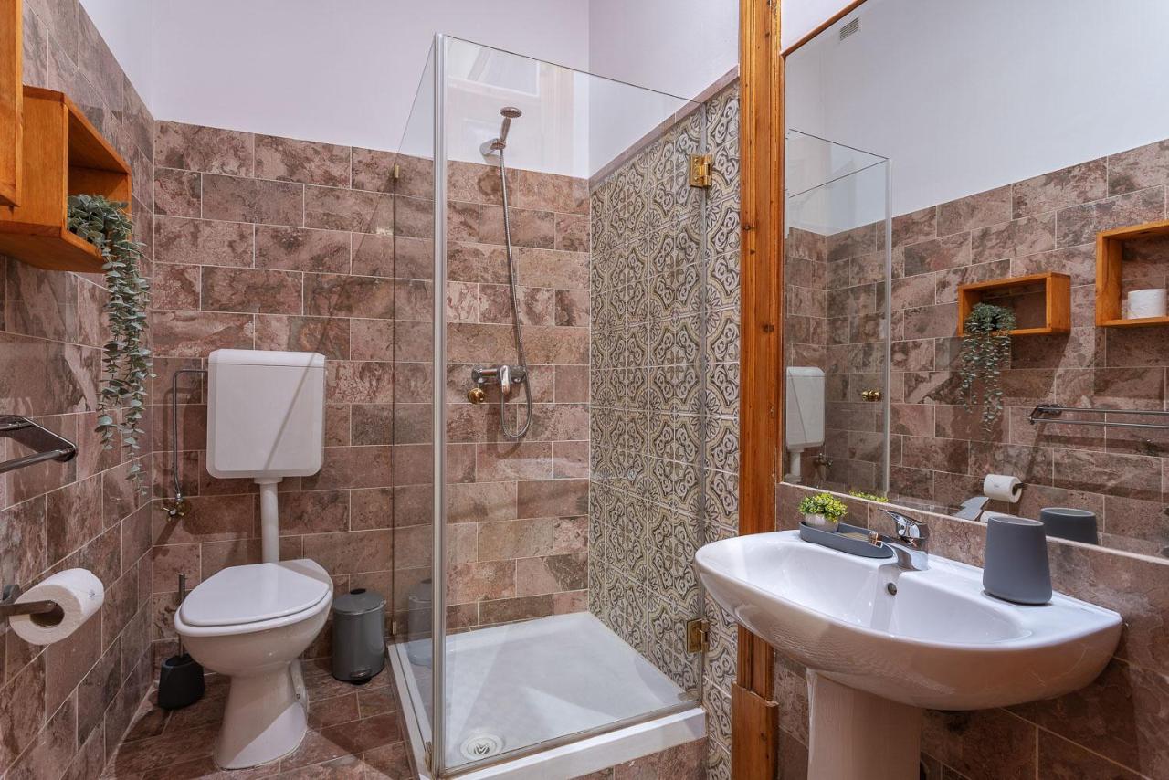 Privilege Apartment Alianca Da Silva In The Heart Of Faro Luaran gambar