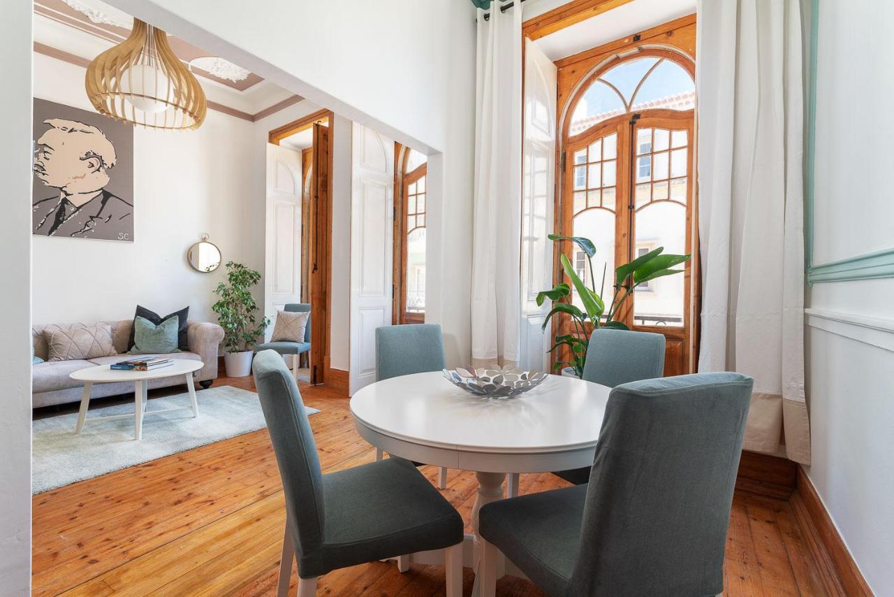 Privilege Apartment Alianca Da Silva In The Heart Of Faro Luaran gambar